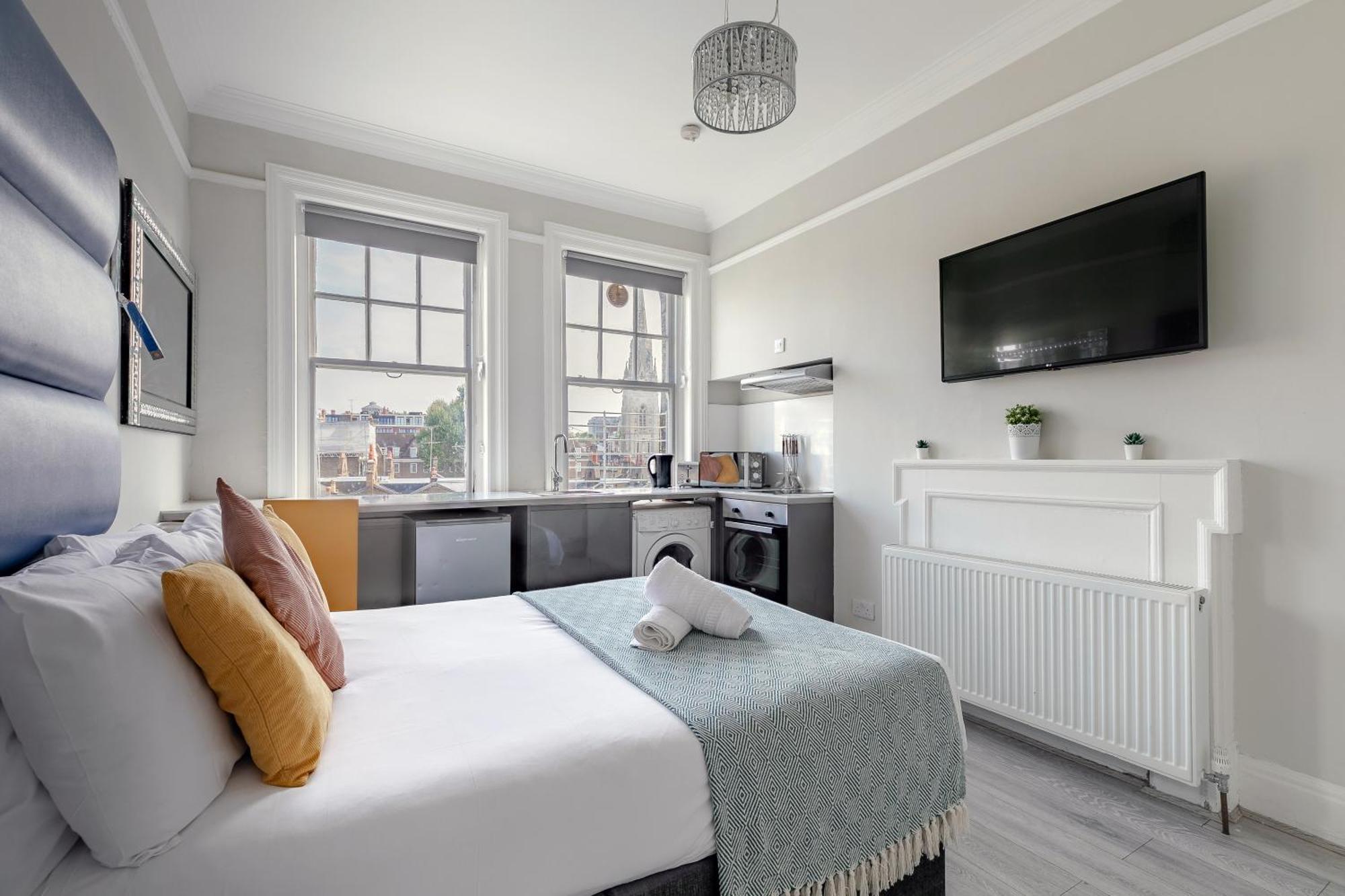 Apartments In The Heart Of High Street Kensington Лондон Экстерьер фото